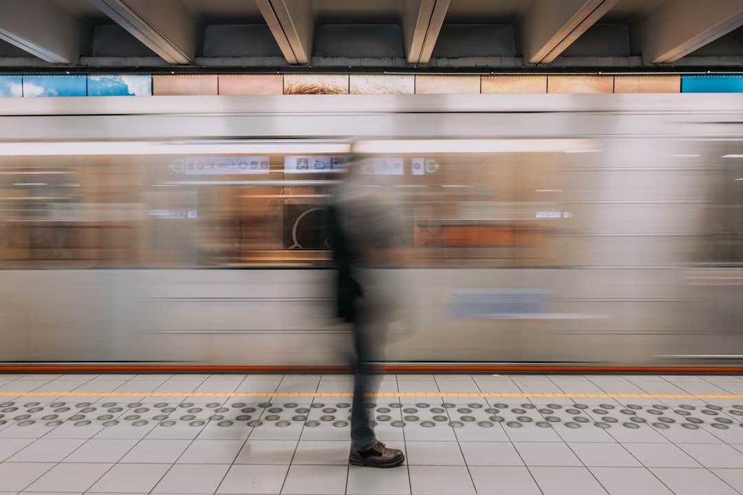 紧迫救援，AED显神通